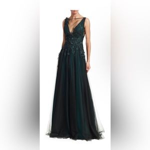 Rickie Freeman Sleeveless Tulle V-Neck Appliqué Emerald A-Line Gown